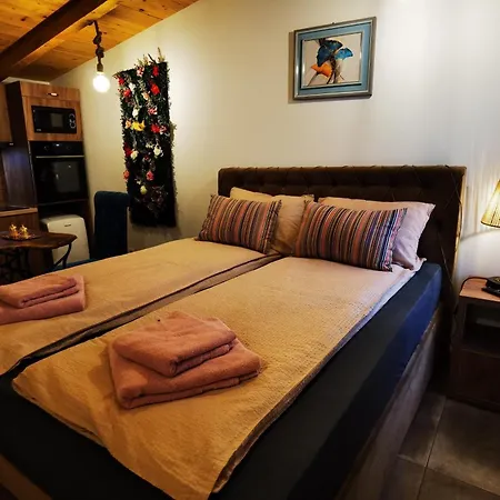 דירה Odmaraliste Kod Mice 4