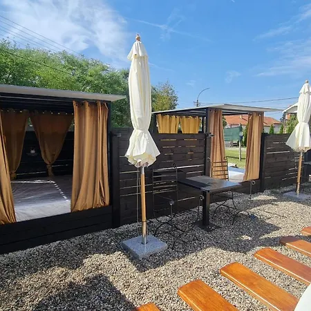 Odmaraliste Kod Mice 4 דירה