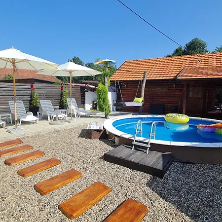 Odmaraliste Kod Mice 4 דירה Krusar