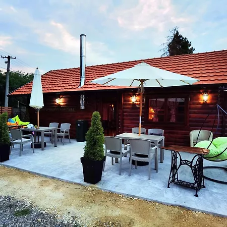 Odmaraliste Kod Mice 4 דירה Krusar